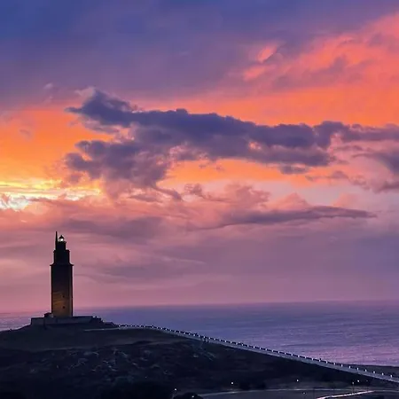 Atico Con Terraza Y Vistas Al Mar. Апартаменты Ла-Корунья