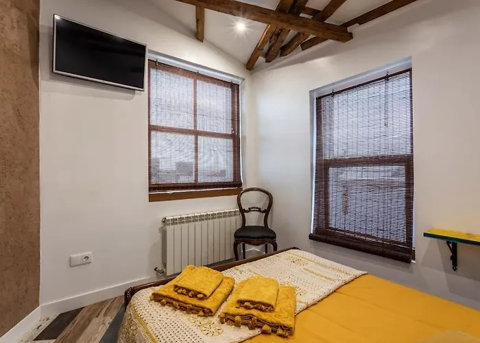 Atico Con Terraza Y Vistas Al Mar.