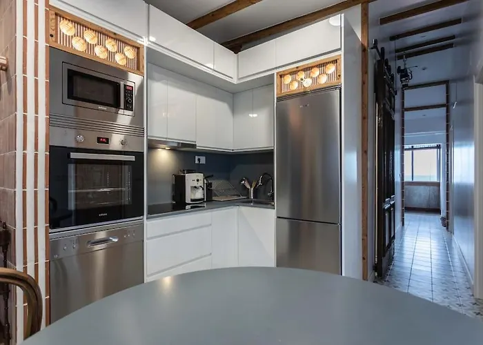 Atico Con Terraza Y Vistas Al Mar. A Coruña